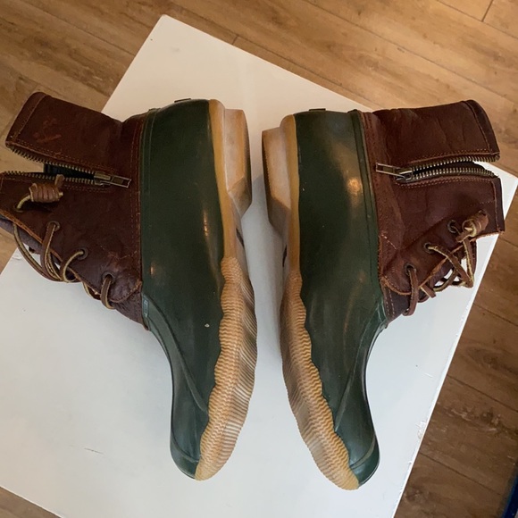 Green duck boots - Picture 2 of 4